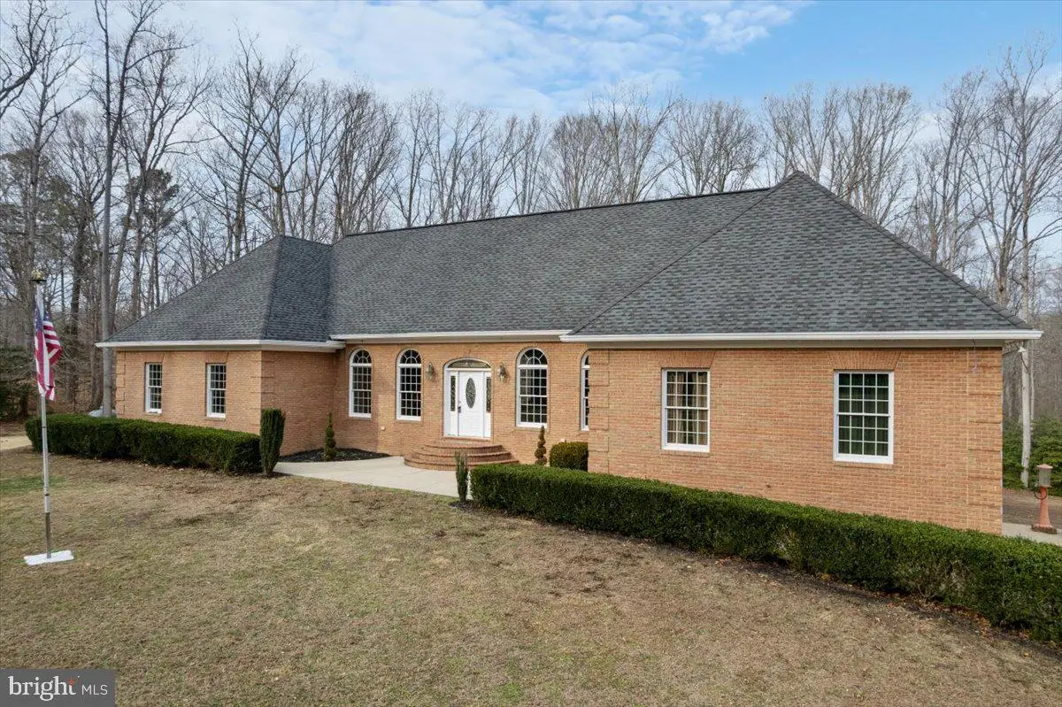 27320 Harpers Ct, Mechanicsville, MD 20659 - #1