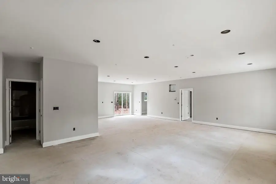 17881 Three Notch Rd, Dameron, MD 20628 - Image #2