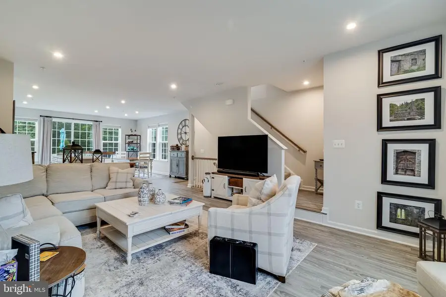 44183 Goldenzelle Way, California, MD 20619 - Image #2