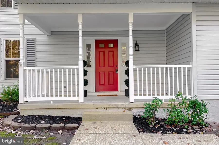 23272 Hickory Hollow Ln, California, MD 20619 - Image #3