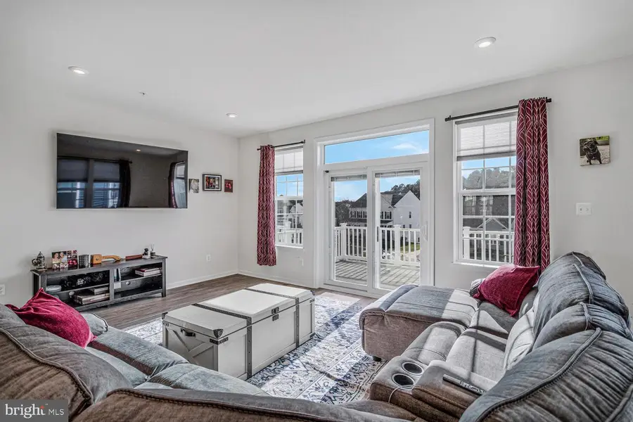 43913 Eucalyptus Way, California, MD 20619 - Image #2