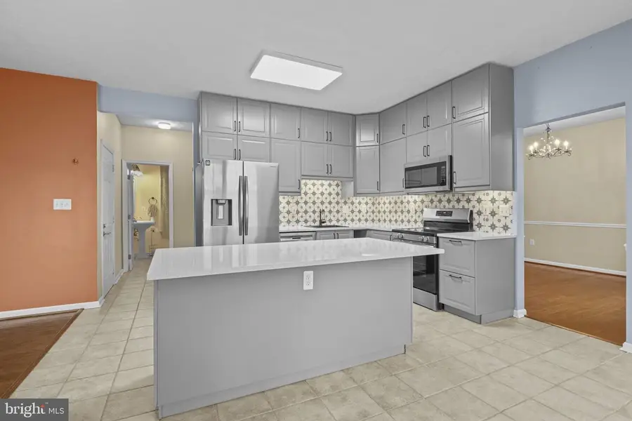 22190 Goldenrod Dr, Great Mills, MD 20634 - Image #3