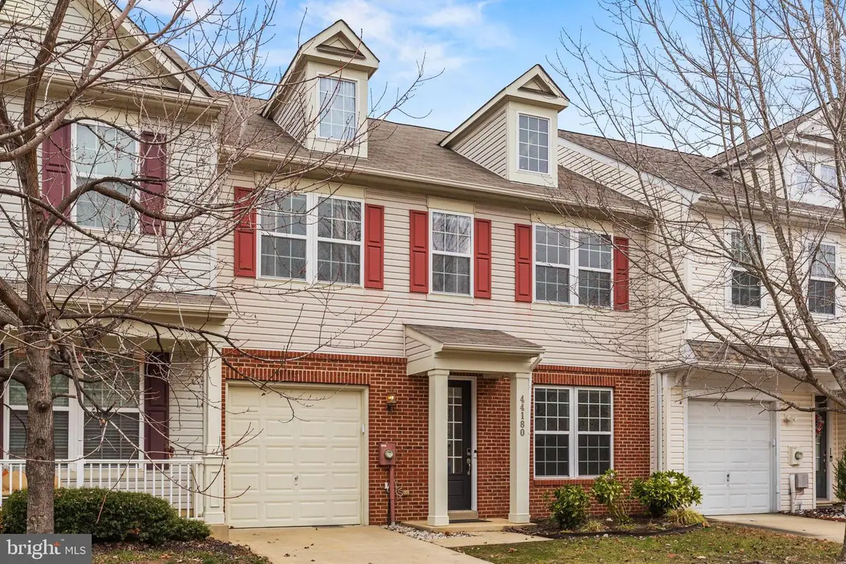 44180 Beaver Creek Dr, California, MD 20619 - Image #1