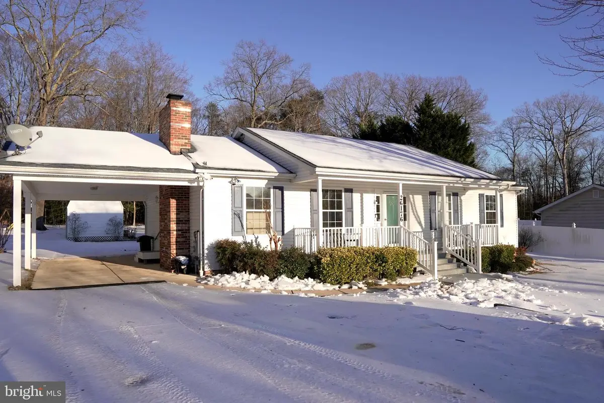 26176 Cresent Ln, Mechanicsville, MD 20659 - #1