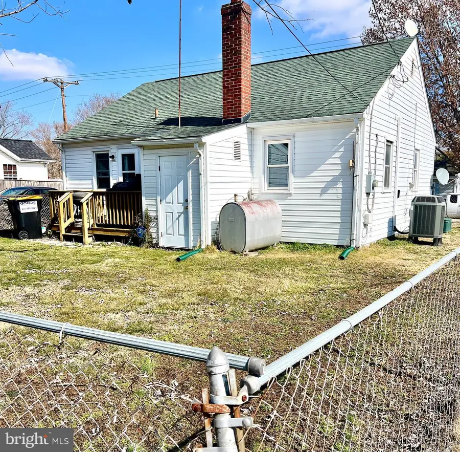 22745 Duke St, Leonardtown, MD 20650 - #3