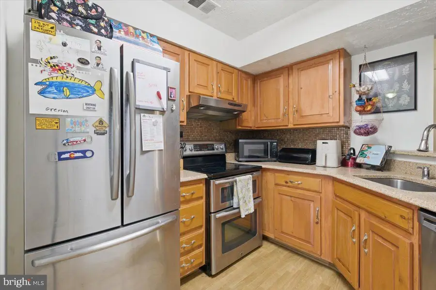 46351 Columbus Dr #207, Lexington Park, MD 20653 - #3