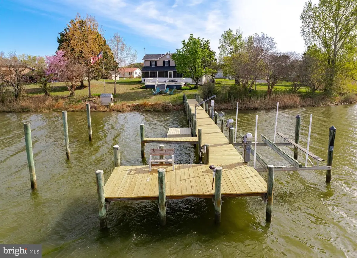 21225 Georges Ln, Avenue, MD 20609 - #1