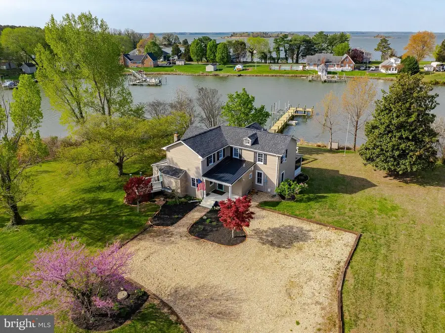 21225 Georges Ln, Avenue, MD 20609 - #2