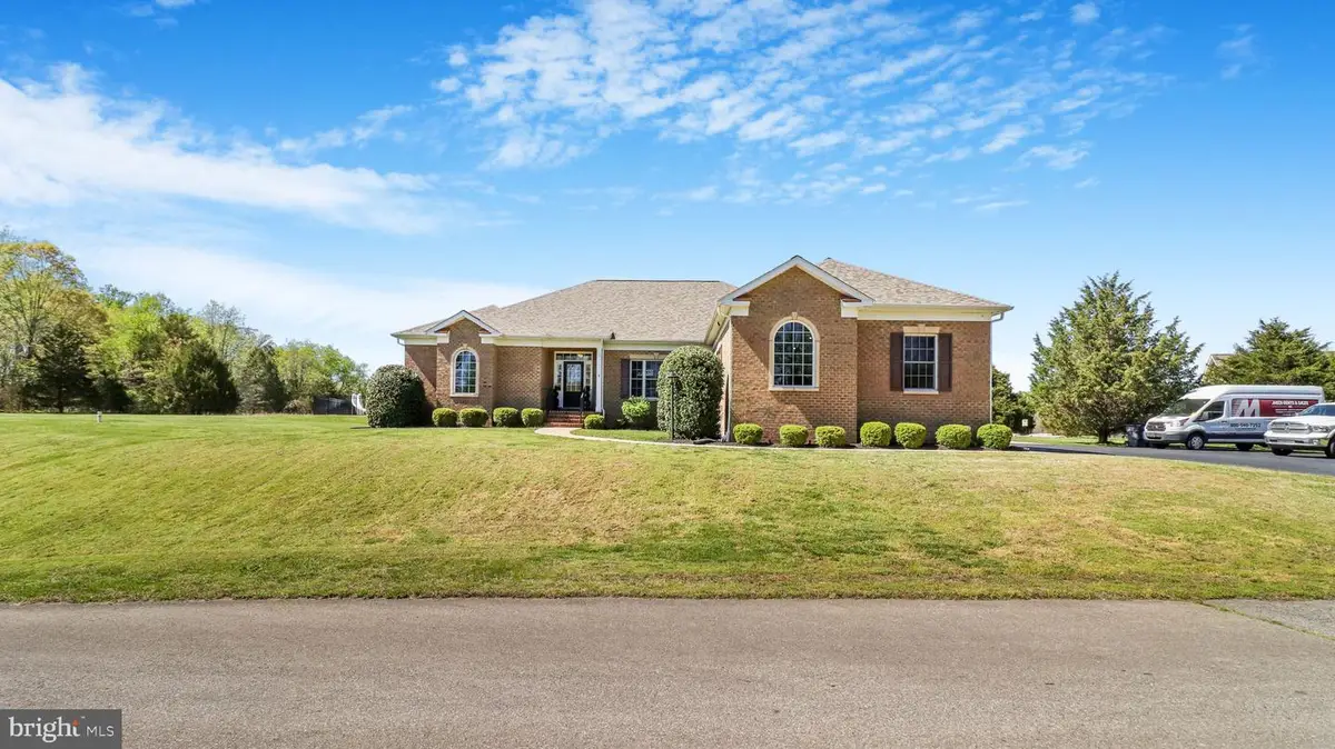 40840 Greenwood Ln, Leonardtown, MD 20650 - #1