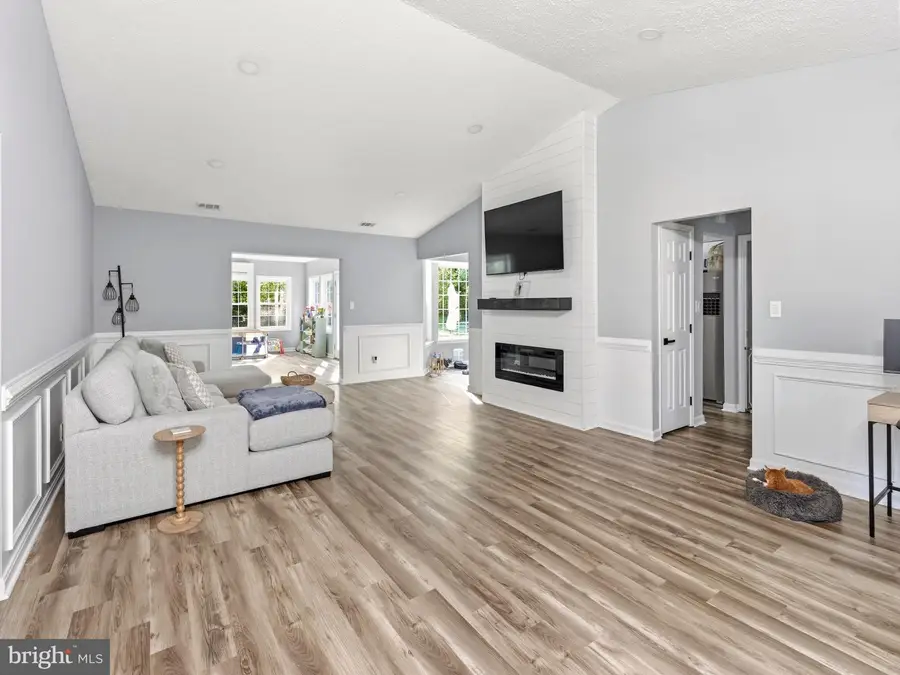 37043 Newlands St, Mechanicsville, MD 20659 - #3