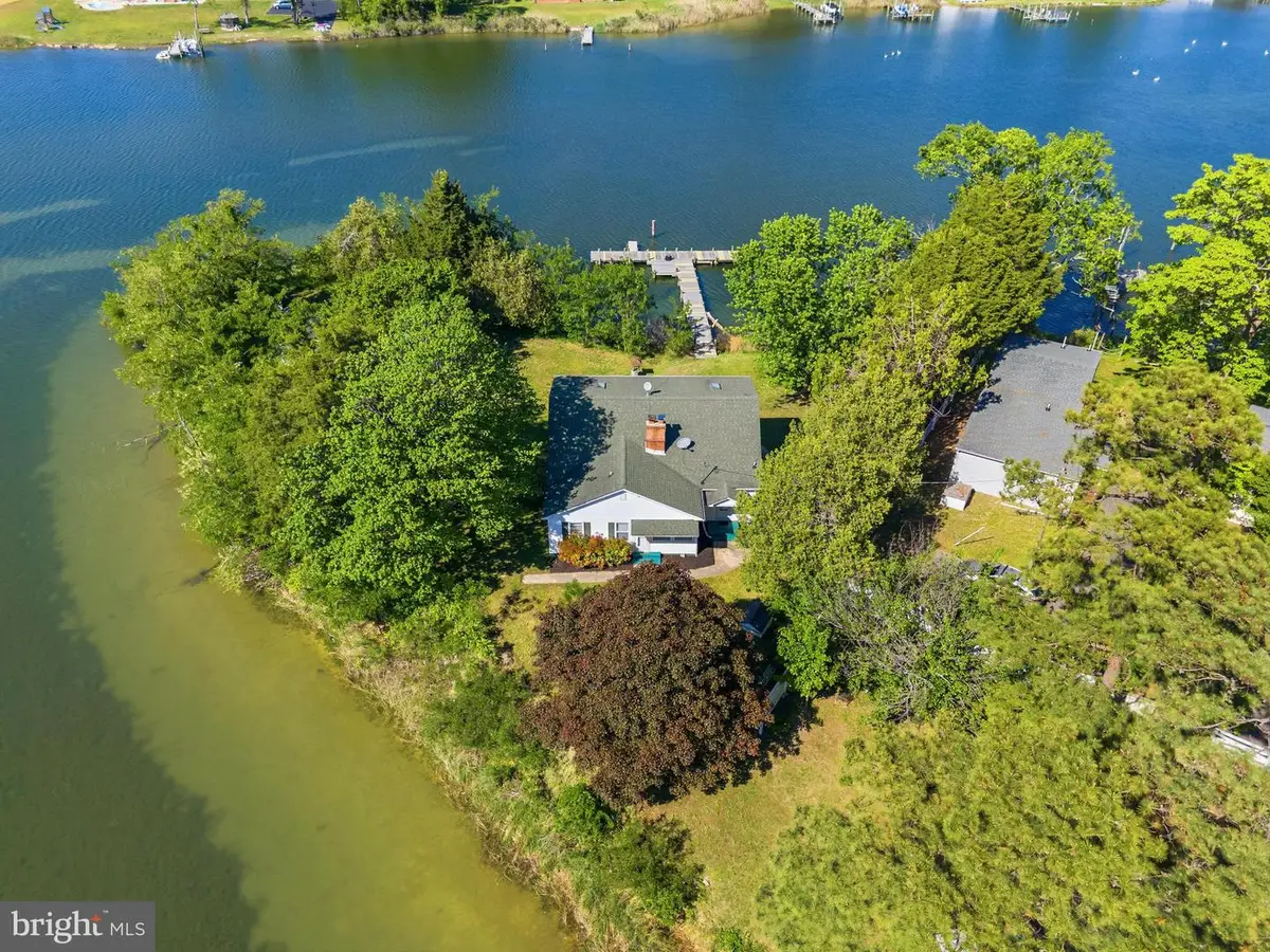 38040 Beach Rd, Coltons Point, MD 20626 - #1