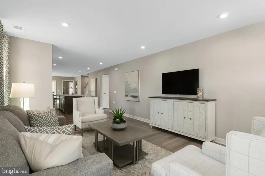 44133 Plowmans Ln #2403b, California, MD 20619 - #3