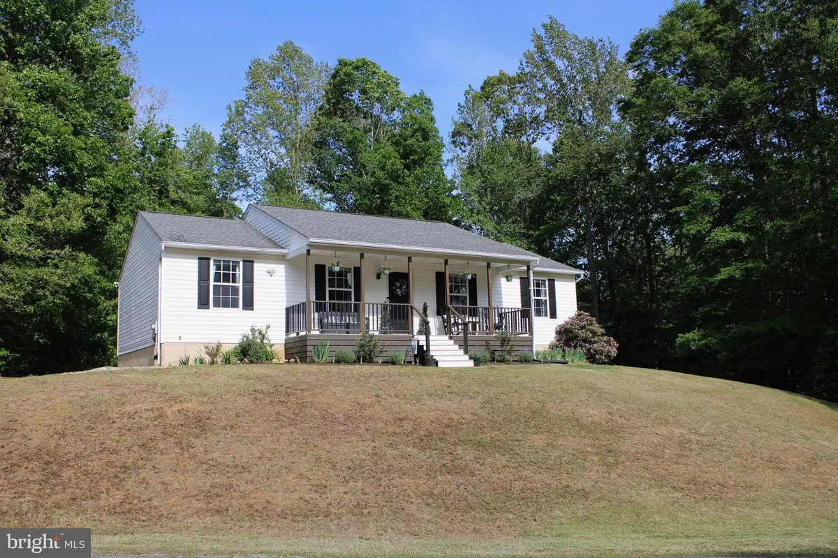 30126 Edinborough Dr, Mechanicsville, MD 20659 - #1