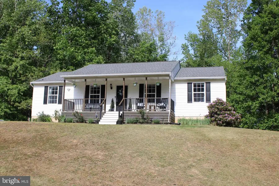 30126 Edinborough Dr, Mechanicsville, MD 20659 - #3