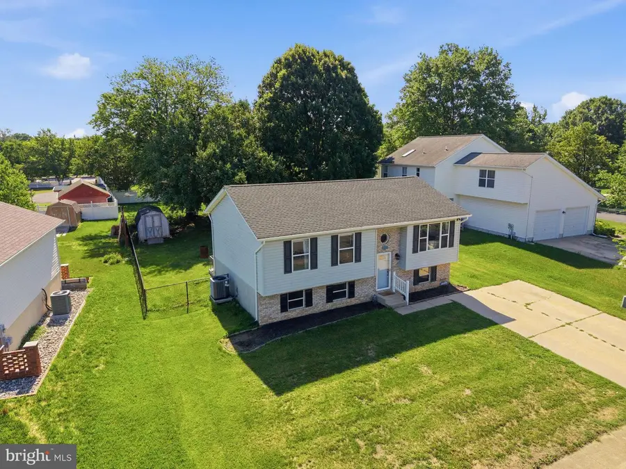 22060 Caravel Ct, Great Mills, MD 20634 - #2