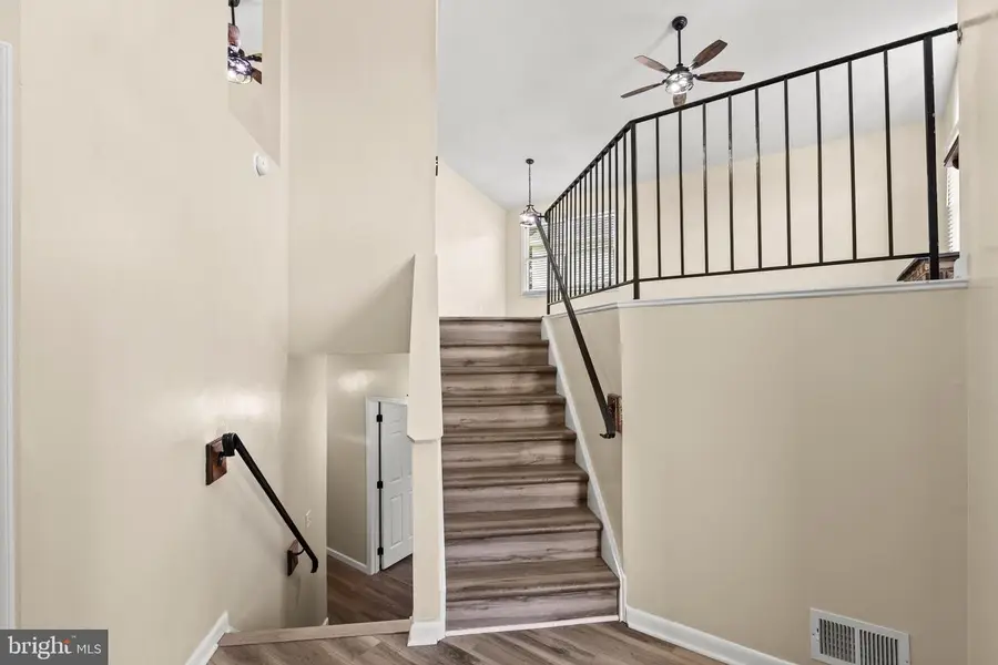20859 Sandstone St, Lexington Park, MD 20653 - #2