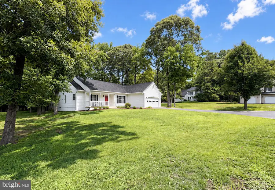 23177 Heatherwood Ln, California, MD 20619 - #2