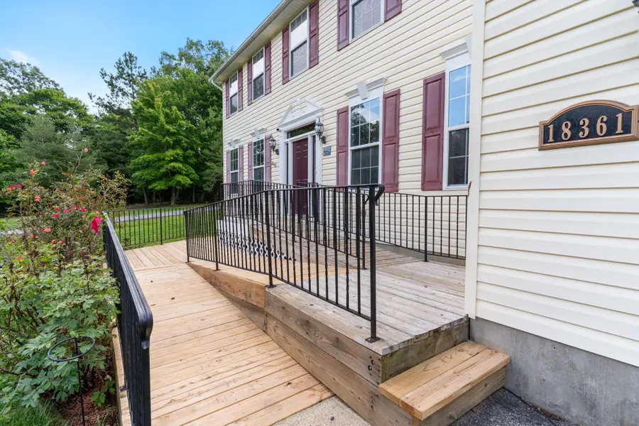 18361 Matthews Dr, Lexington Park, MD 20653 - #3