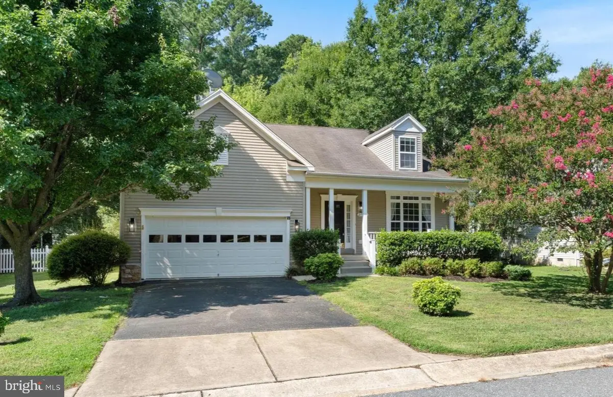 21511 Oxford Dr, Lexington Park, MD 20653 - #1