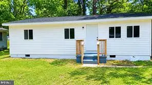 21352 Cambridge Ave, Lexington Park, MD 20653 - #1