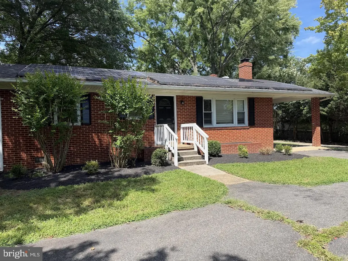 39084 Chaptico Rd, Mechanicsville, MD 20659 - #1