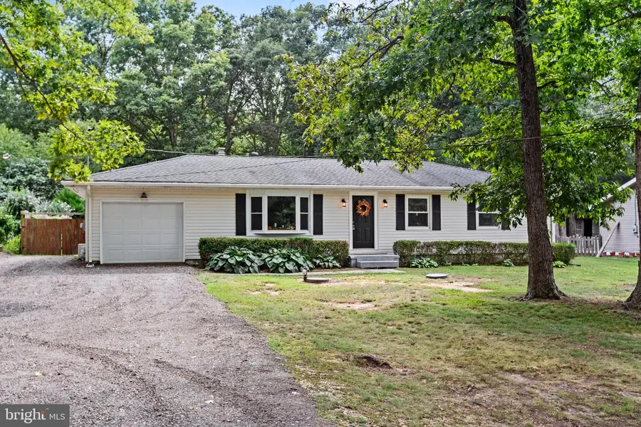 19495 Point Lookout Rd, Lexington Park, MD 20653 - #2