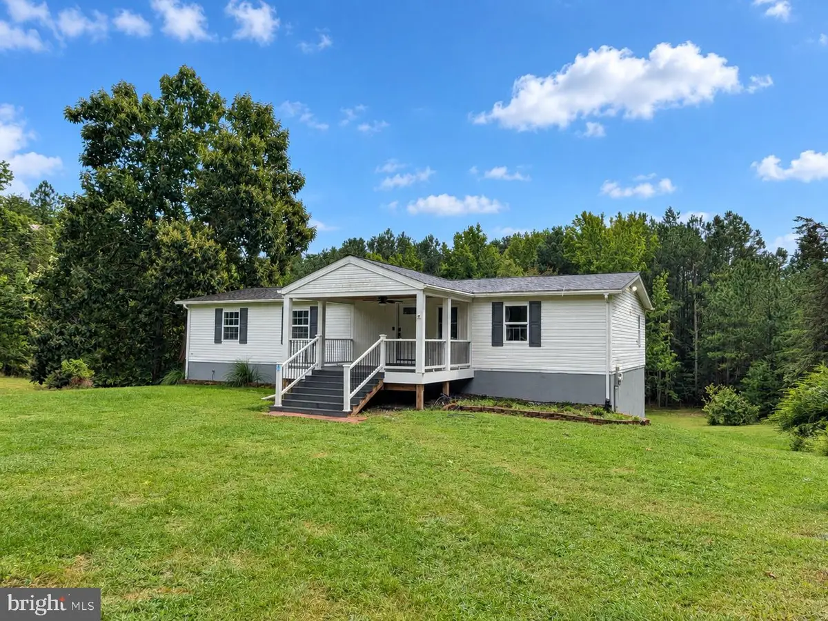 43705 Redmond Rd, Leonardtown, MD 20650 - #1