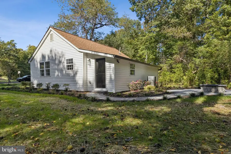 18048 Trossbach Rd, Dameron, MD 20628 - #3