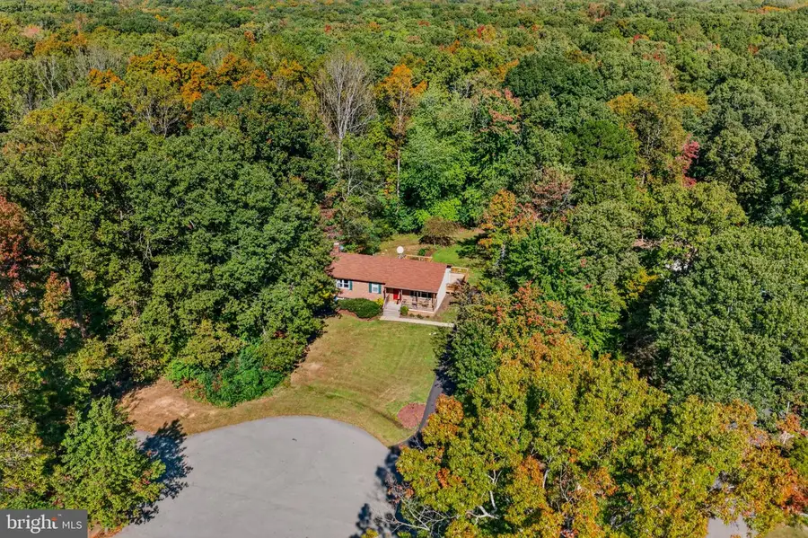 37022 W Spicer Dr, Mechanicsville, MD 20659 - #2