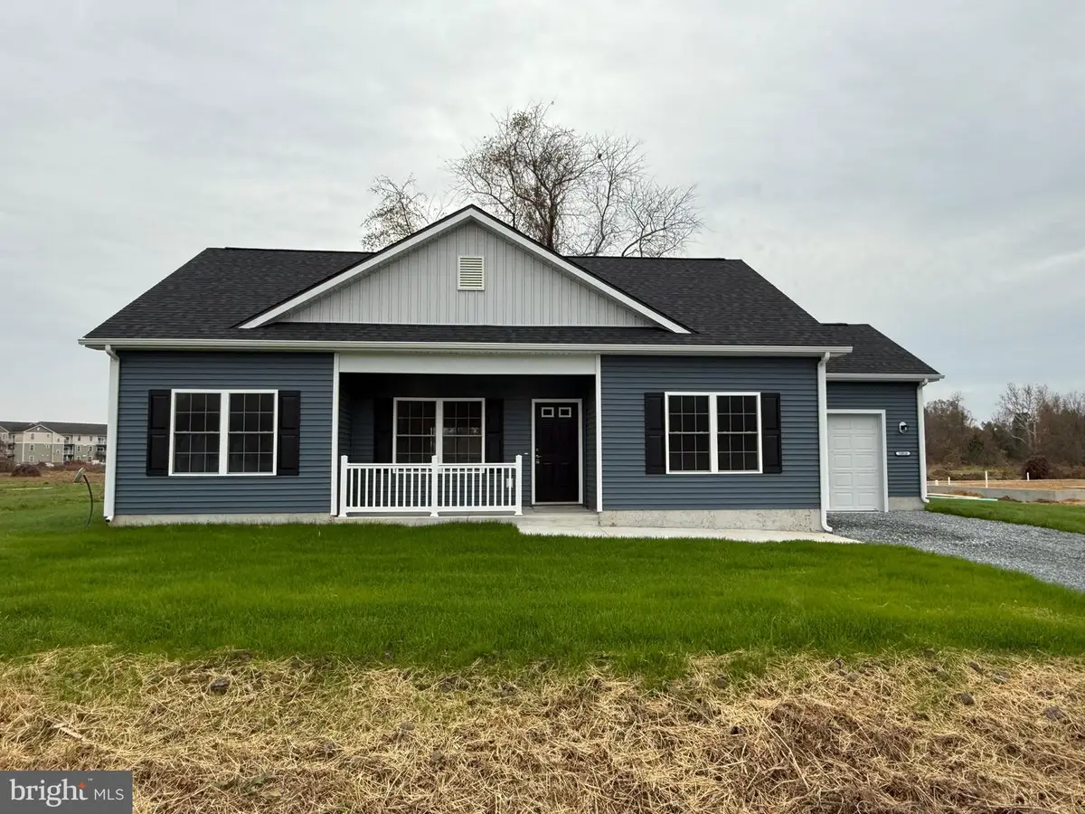 10826 Clipper Cir, Princess Anne, MD 21853 - Image #1