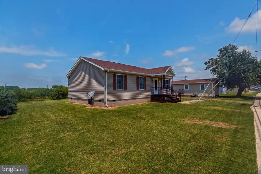 206 Maryland Ave, Crisfield, MD 21817 - Image #2