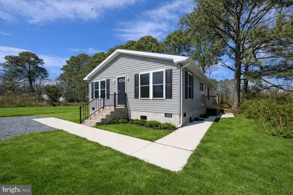 26350 E Pear St, CRISFIELD, MD 21817