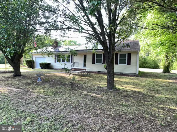 8062 Dividing Rd, POCOMOKE CITY, MD 21851