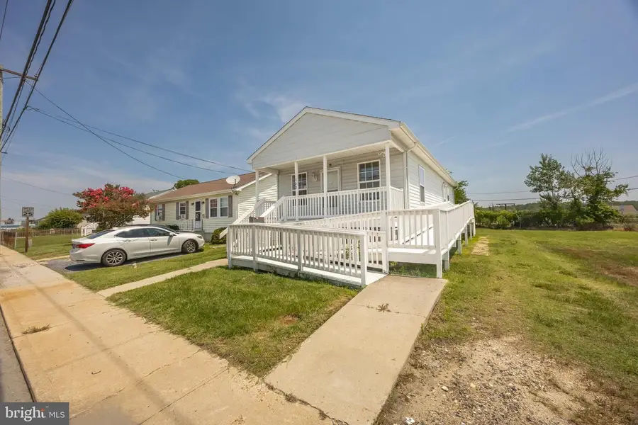 153 S 4th St, Crisfield, MD 21817 - #3