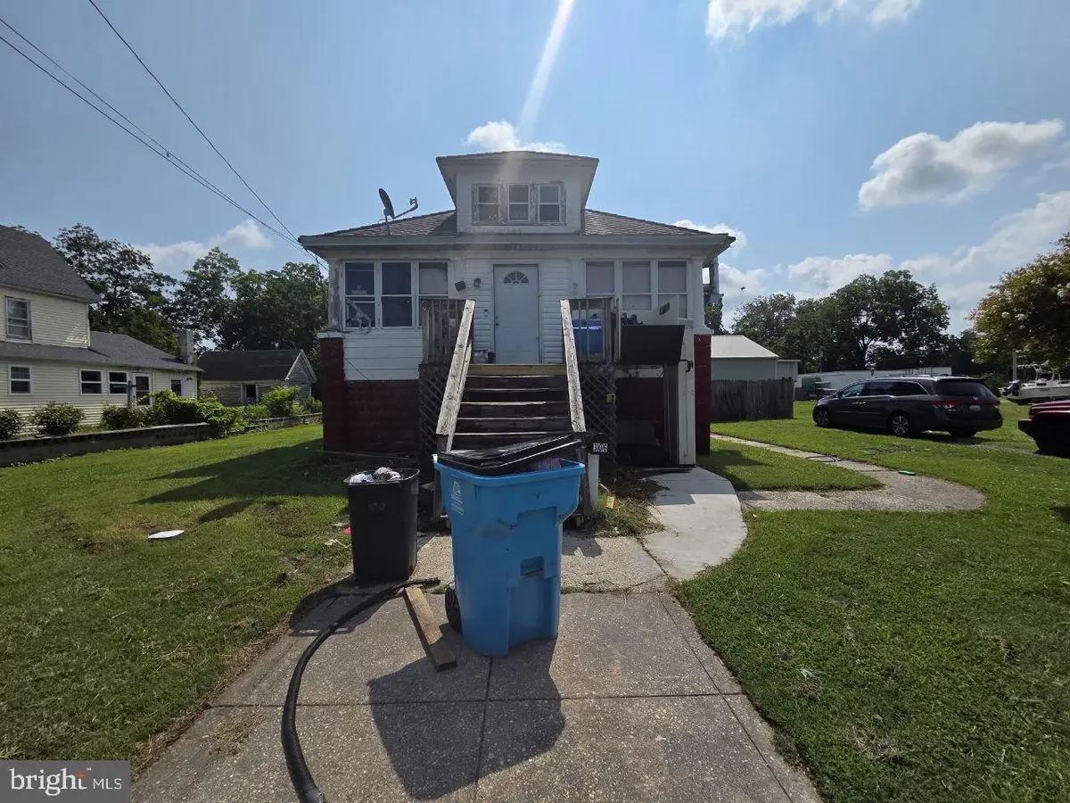 306 Myrtle St, Crisfield, MD 21817 - #1