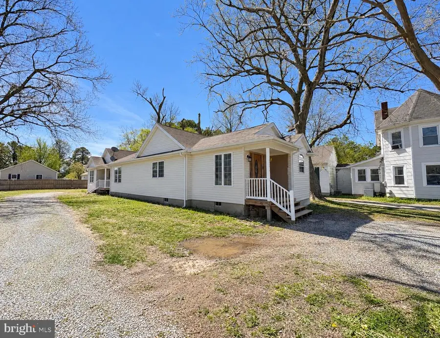 30445 Oak St, Princess Anne, MD 21853 - #2