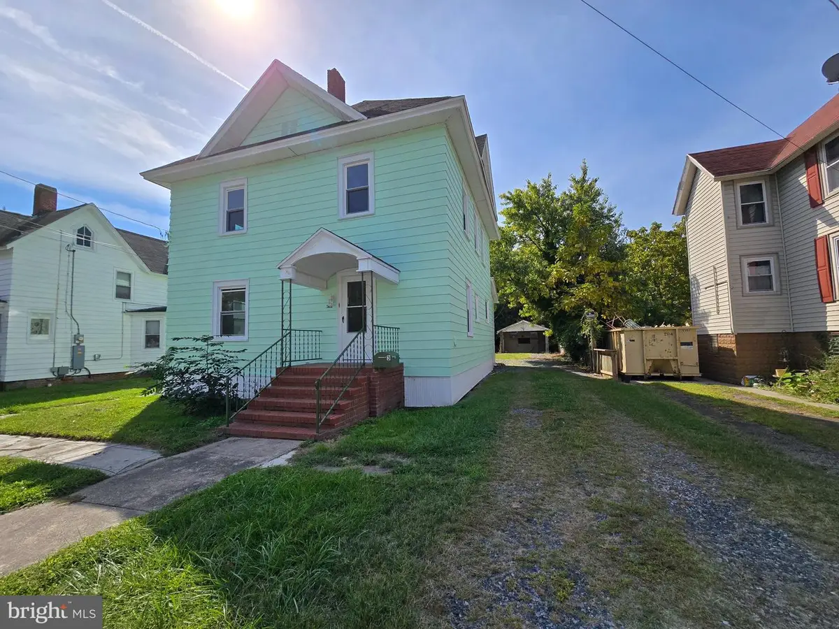 3 Standard Ave, Crisfield, MD 21817 - #1
