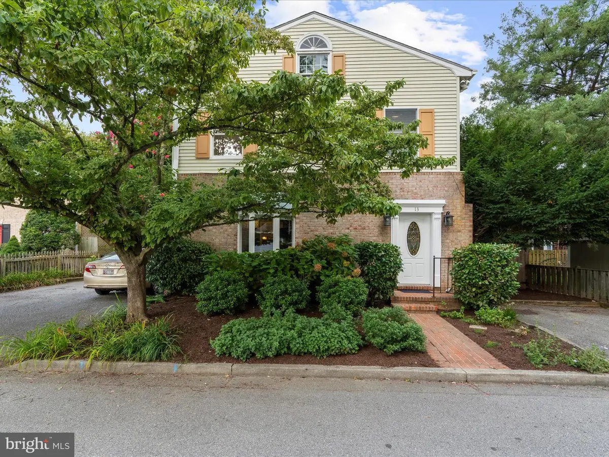13 N Thoroughgood Ln #24, Easton, MD 21601 - Image #1