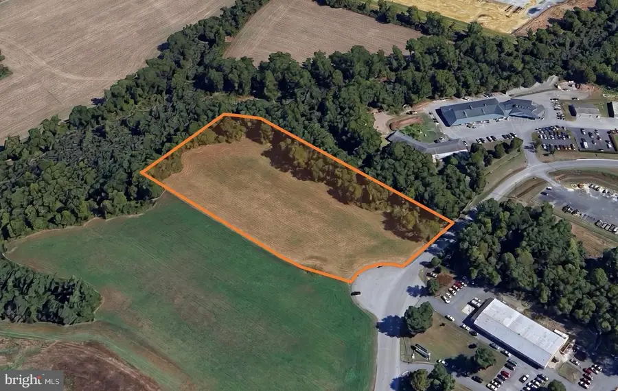 8992 Mistletoe Dr, Easton, MD 21601 - #3