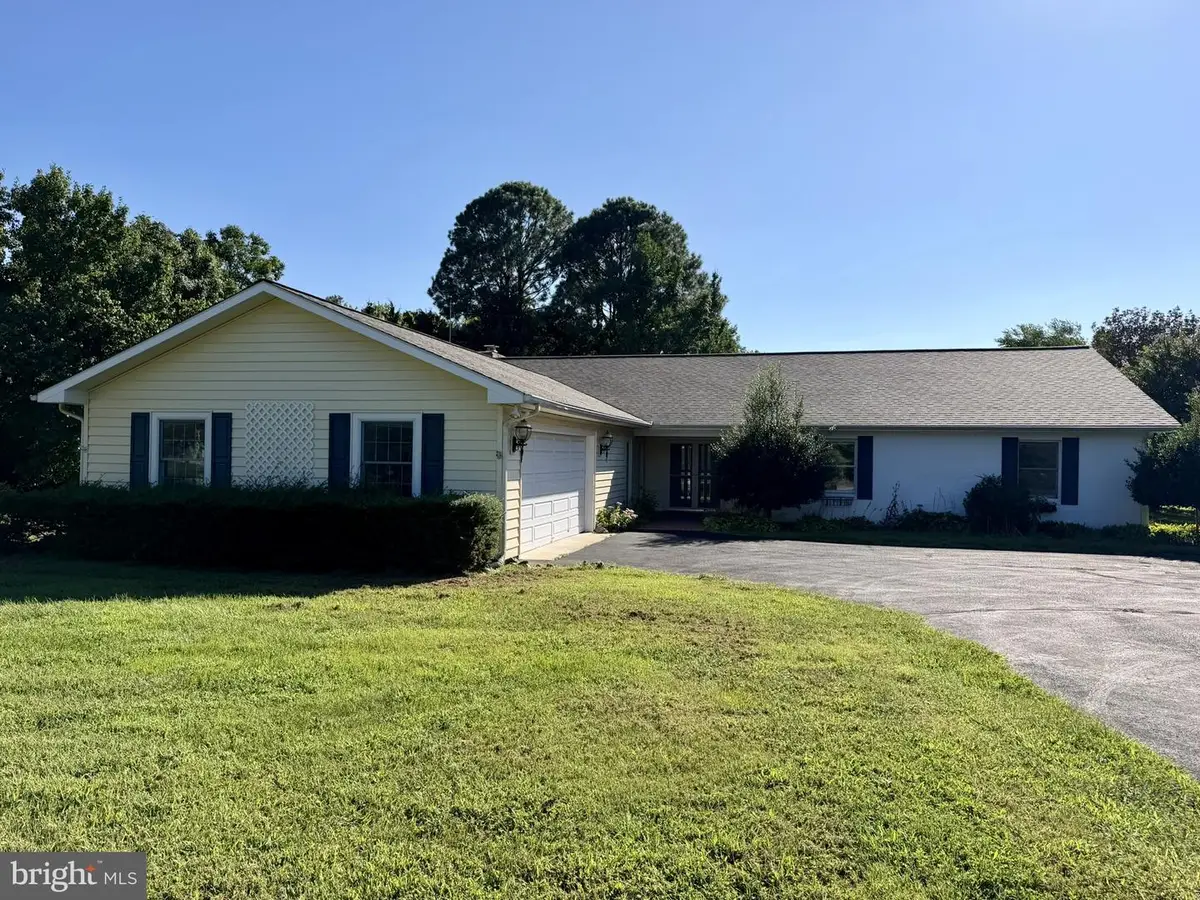 24575 Deepwater Point Dr, Saint Michaels, MD 21663 - #1