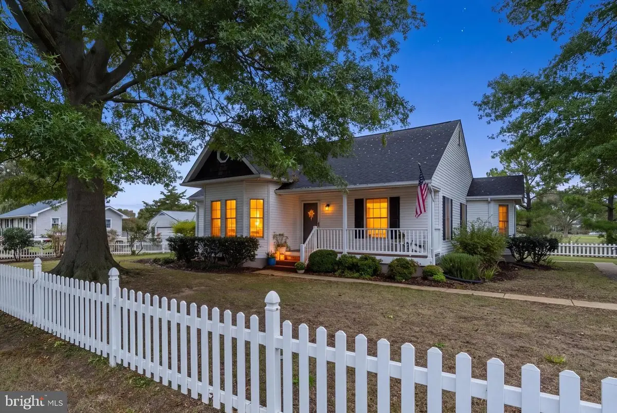 105 Pier St E, Oxford, MD 21654 - #1