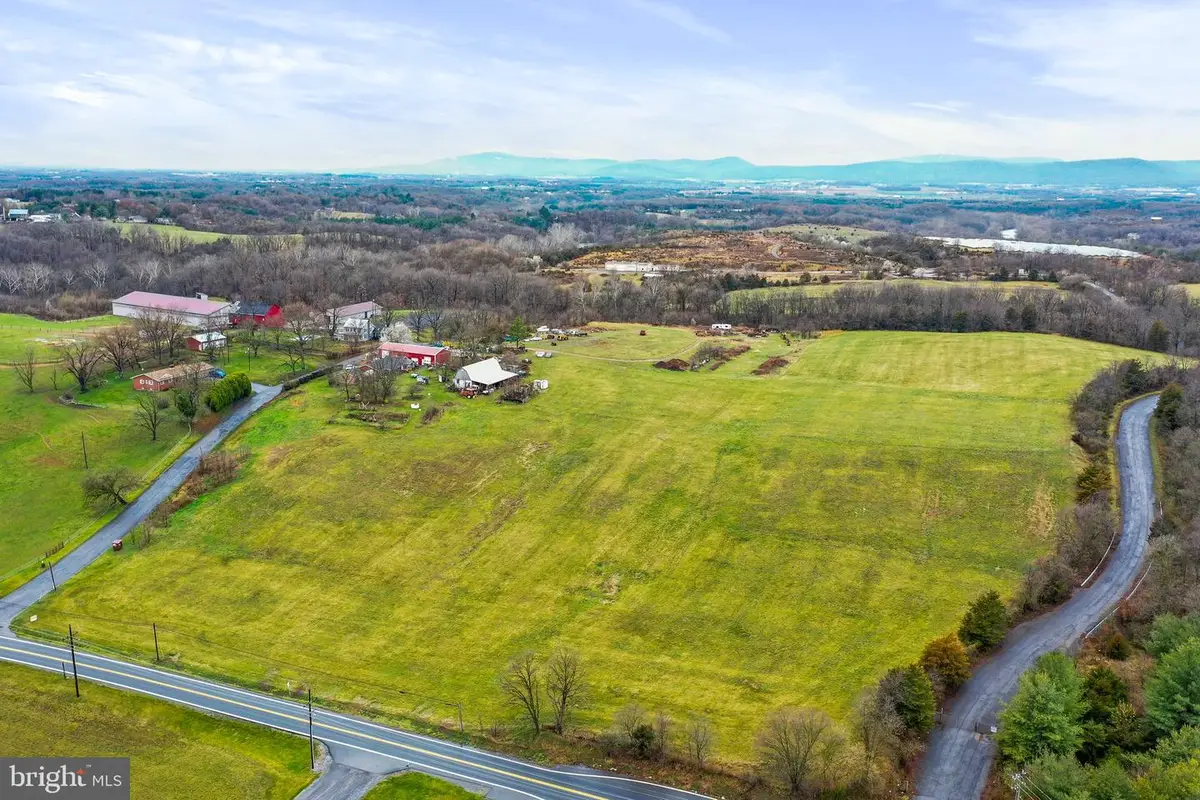 13224 Greencastle Pike, Hagerstown, MD 21740 - Image #1