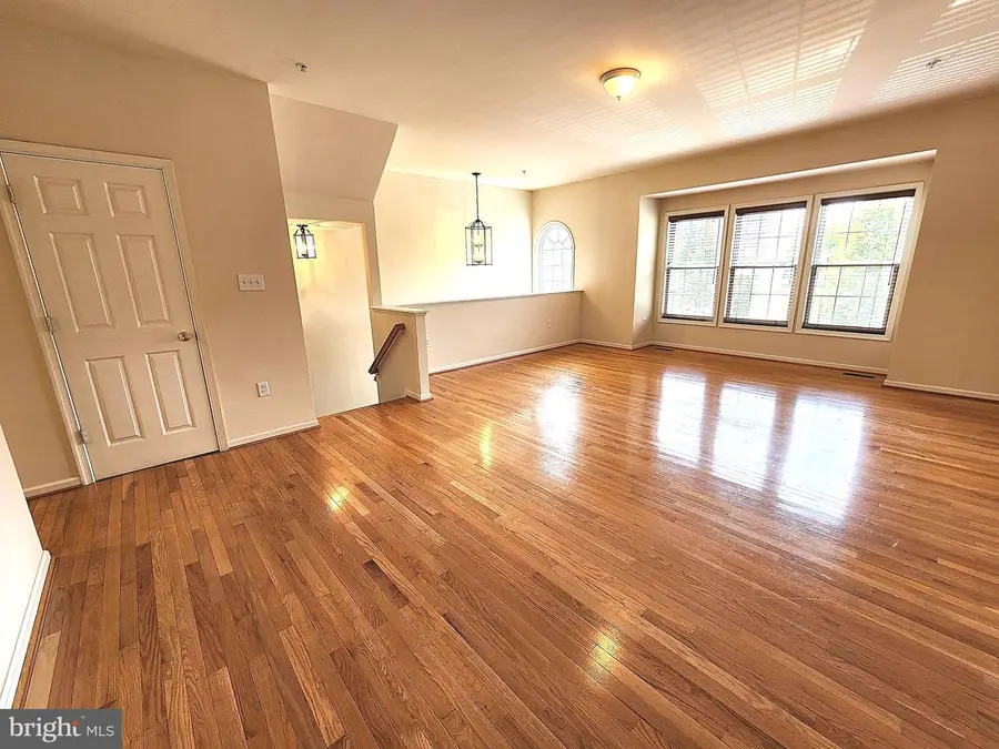 10361 Bridle Ct, Hagerstown, MD 21740 - Image #3