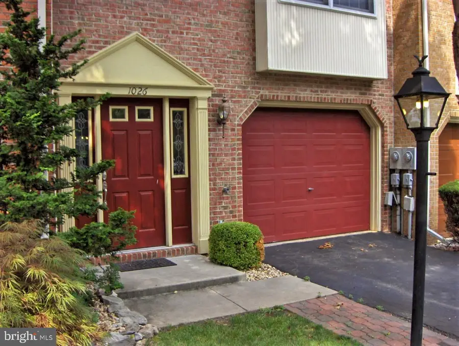 1026 Lindsay Ln, Hagerstown, MD 21742 - Image #3