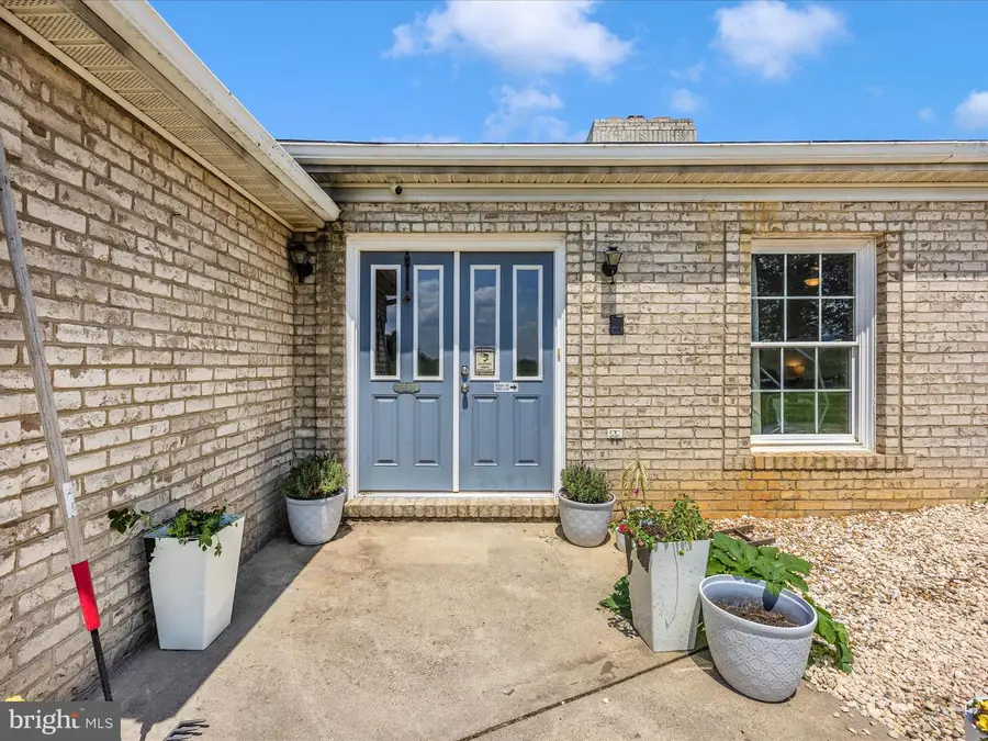 21712 Chewsville Rd, Smithsburg, MD 21783 - Image #2