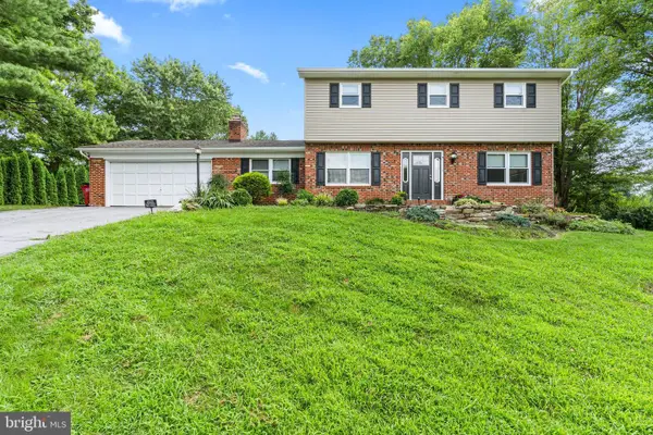 11927 Sycamore Dr, HAGERSTOWN, MD 21742