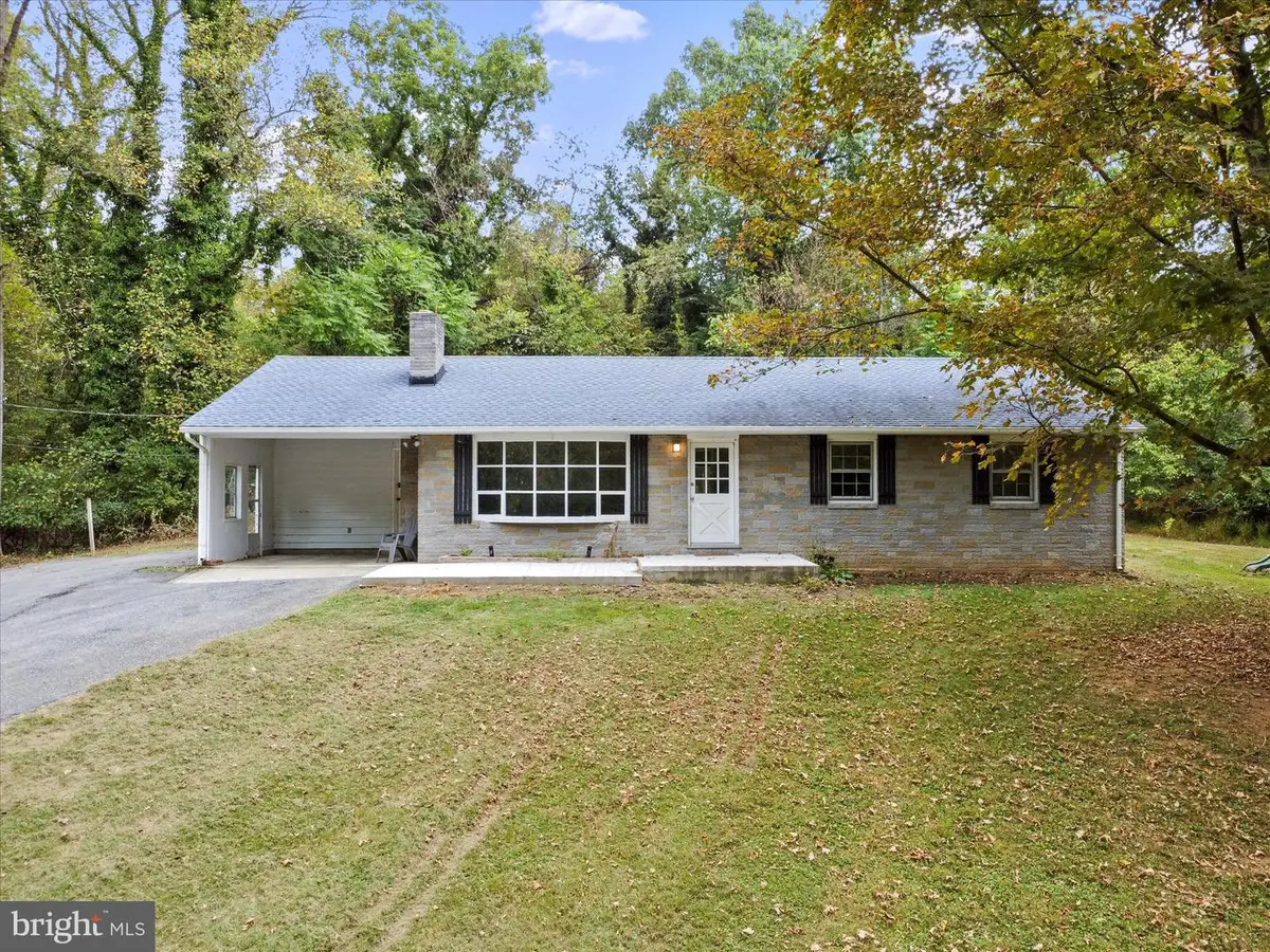 18332 Manor Church Rd, Boonsboro, MD 21713 - Image #1