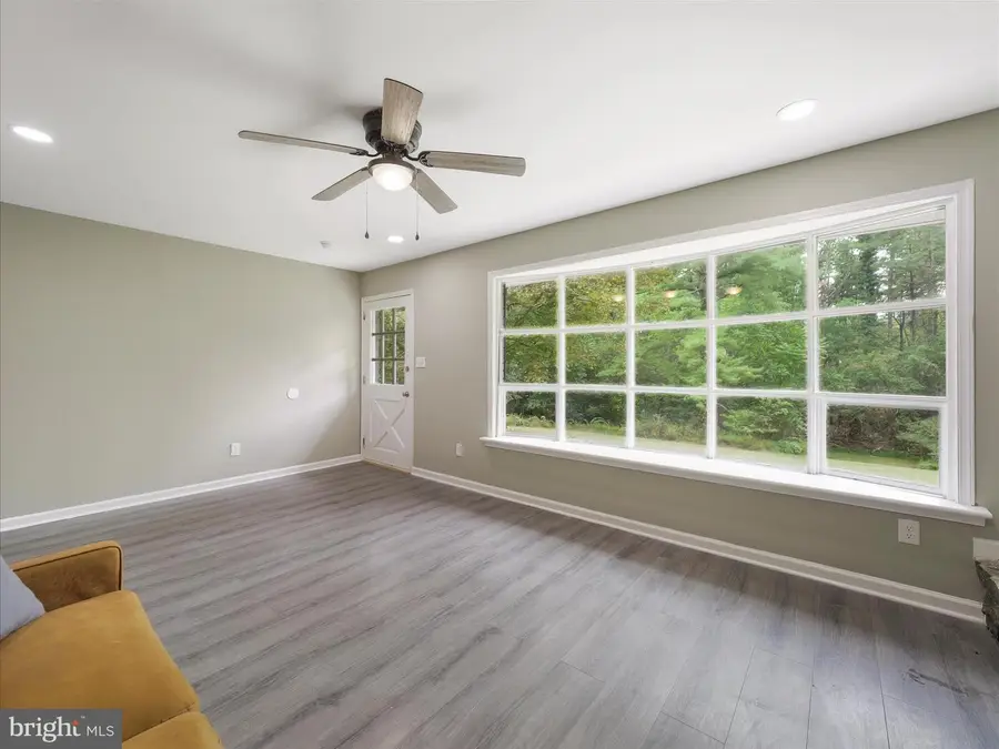 18332 Manor Church Rd, Boonsboro, MD 21713 - Image #3