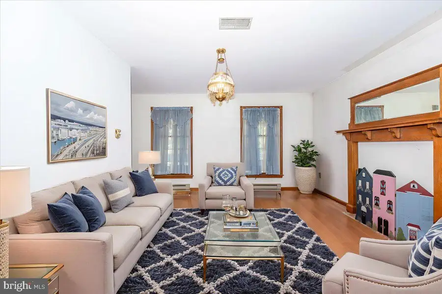 4 Shifflett Pl, Smithsburg, MD 21783 - Image #2