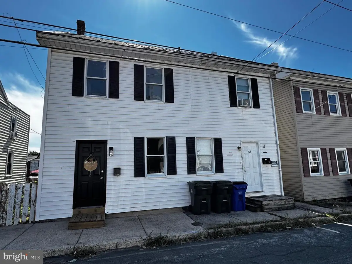 62 Elizabeth St, Hagerstown, MD 21740 - Image #1